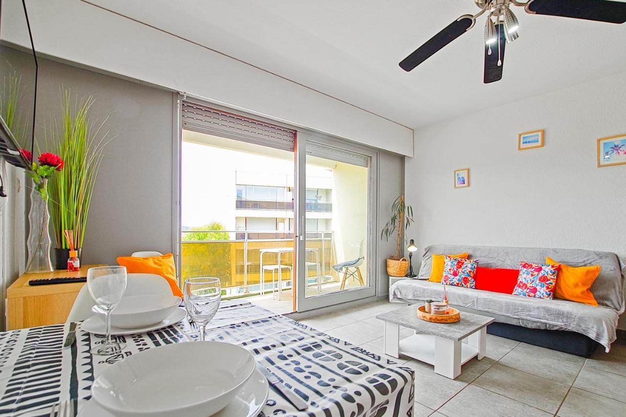 Studio Moderne Avec Parking Et Piscine- 313 Кане Екстериор снимка