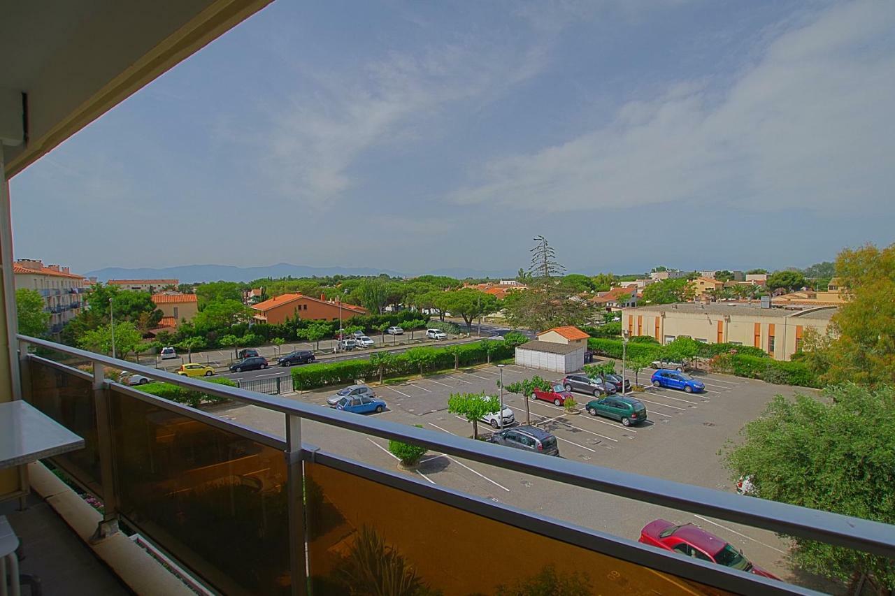 Studio Moderne Avec Parking Et Piscine- 313 Кане Екстериор снимка